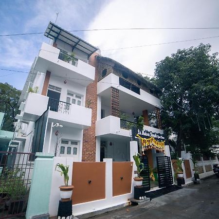 La Maison Royale Hotel Pondicherry Exterior photo